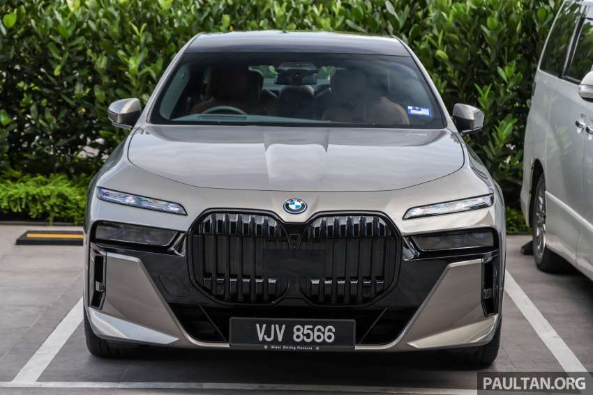 Sedan EV gergasi BMW i7 sekali lagi dilihat di Malaysia 1564526