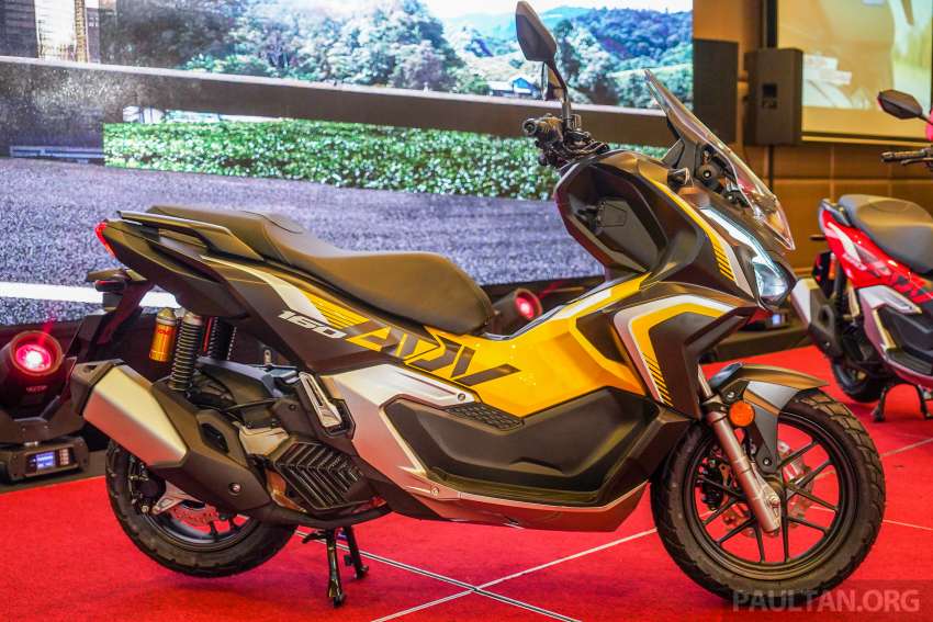 Honda ADV 160 dilancar untuk Malaysia – enjin 157 cc baru, ABS, sistem kawalan cengkaman, RM12,999 1565360