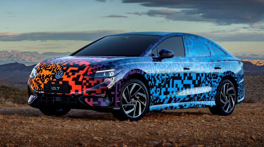 Volkswagen ID.7 debuts with trippy camo at CES – EV sedan with 700 km of range; launch in Q2 this year 1562719