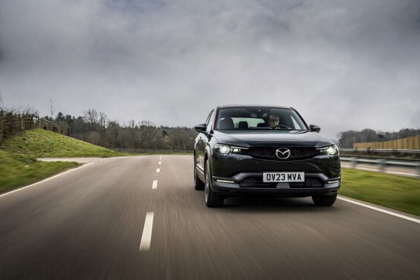 2023 Mazda MX-30 R-EV debuts – PHEV with rotary engine range extender; 85 km EV range; 50L fuel tank 1587945