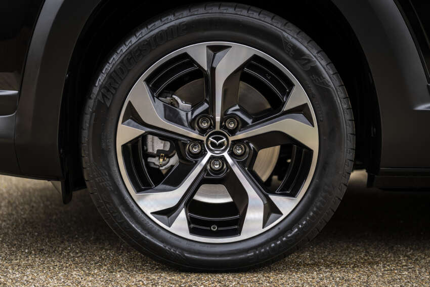 2023 Mazda MX-30 R-EV debuts – PHEV with rotary engine range extender; 85 km EV range; 50L fuel tank 1587908