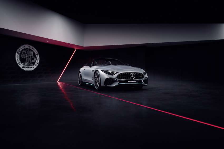 Mercedes-AMG SL63 4MATIC+ Motorsport Collectors Edition inspired by 2022 F1 car’s race livery Image #1568932