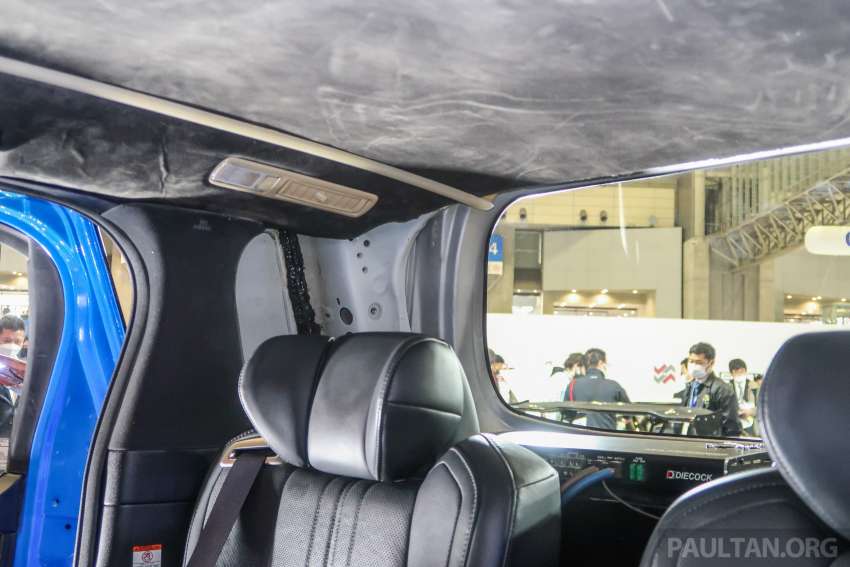 NATS Toyota Alphard Super Dually at 2023 Tokyo Auto Salon – luxury MPV turns lowrider dual-cab pick-up 1566783