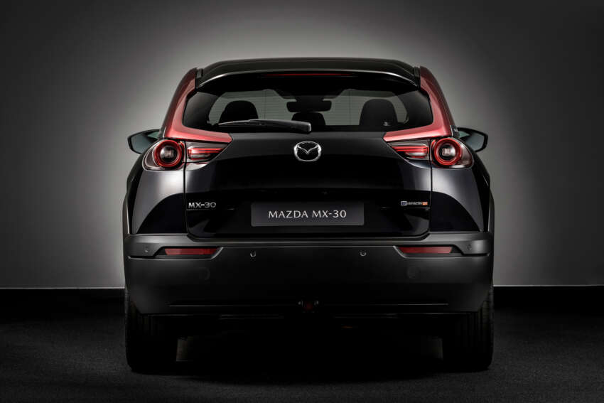 2023 Mazda MX-30 R-EV debuts – PHEV with rotary engine range extender; 85 km EV range; 50L fuel tank 1587847