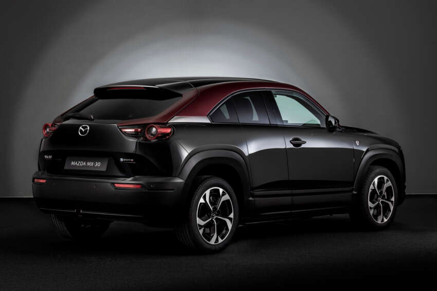2023 Mazda MX-30 R-EV debuts – PHEV with rotary engine range extender; 85 km EV range; 50L fuel tank 1587848