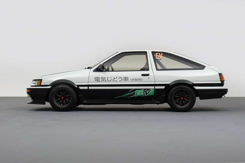 Toyota AE86 EV and hydrogen concepts presented at Tokyo Auto Salon – both with manual transmissions 1566406