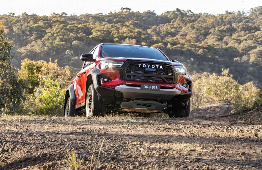Toyota Hilux GR Sport 2023 Australia diperkenal – lebih berkuasa, lebih lebar, rupa lebih garang! 1563209