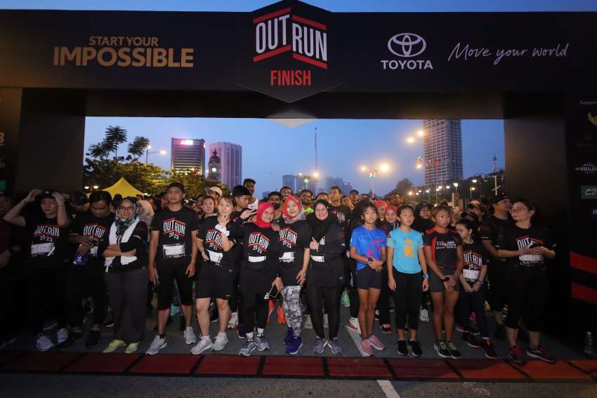 Toyota Outrun 2023 attracts 4.3k runners, all RM170k of reg fees goes to National Cancer Society Malaysia 1568093