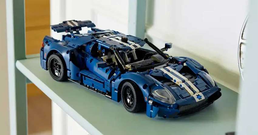 Lego Technic Ford GT set coming in March 2023 1562912