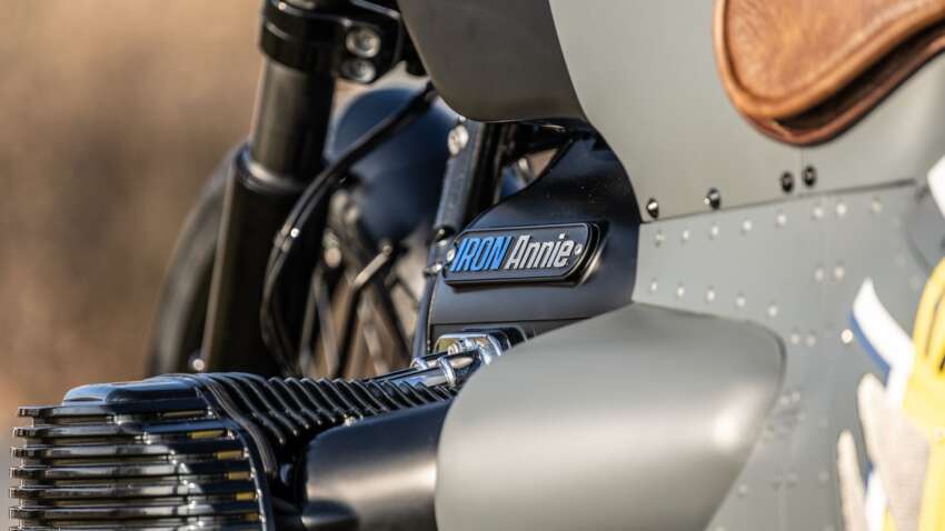 BMW Motorrad R18 “Iron Annie” inspired by Ju 52 1579703