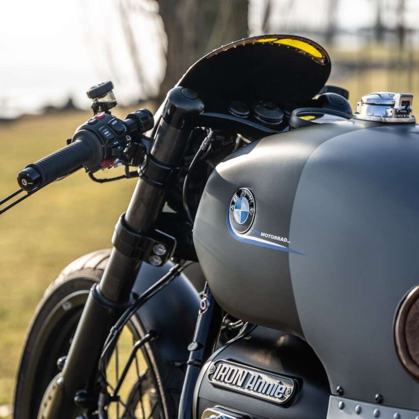 BMW Motorrad R18 “Iron Annie” inspired by Ju 52 1579711