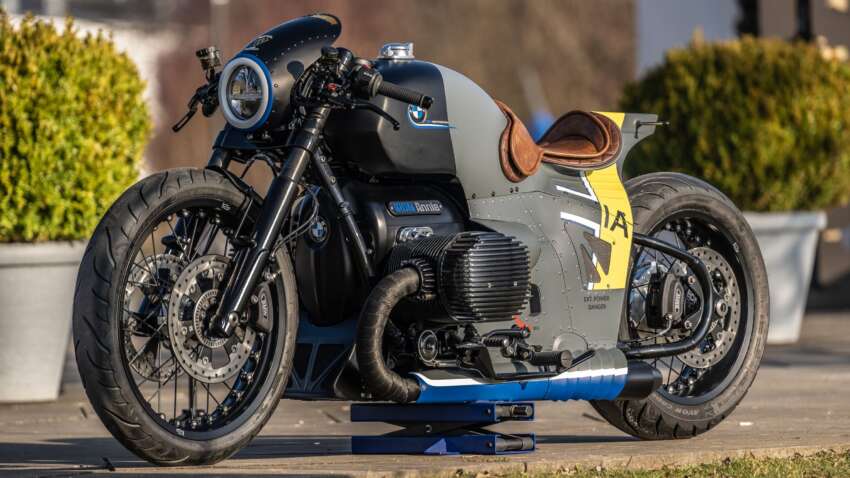 BMW Motorrad R18 “Iron Annie” inspired by Ju 52 1579719