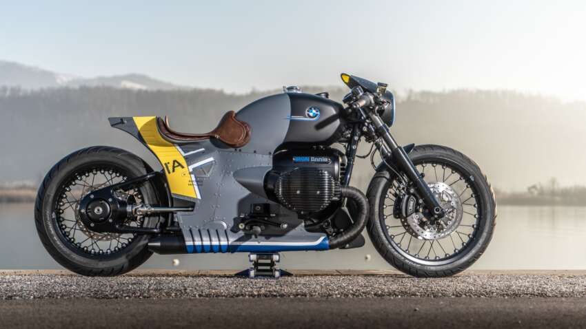 BMW Motorrad R18 “Iron Annie” inspired by Ju 52 1579734