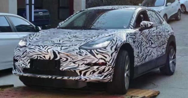 New affordable Tesla hatchback spied in China – RM110k target price for entry-level EV due this year?