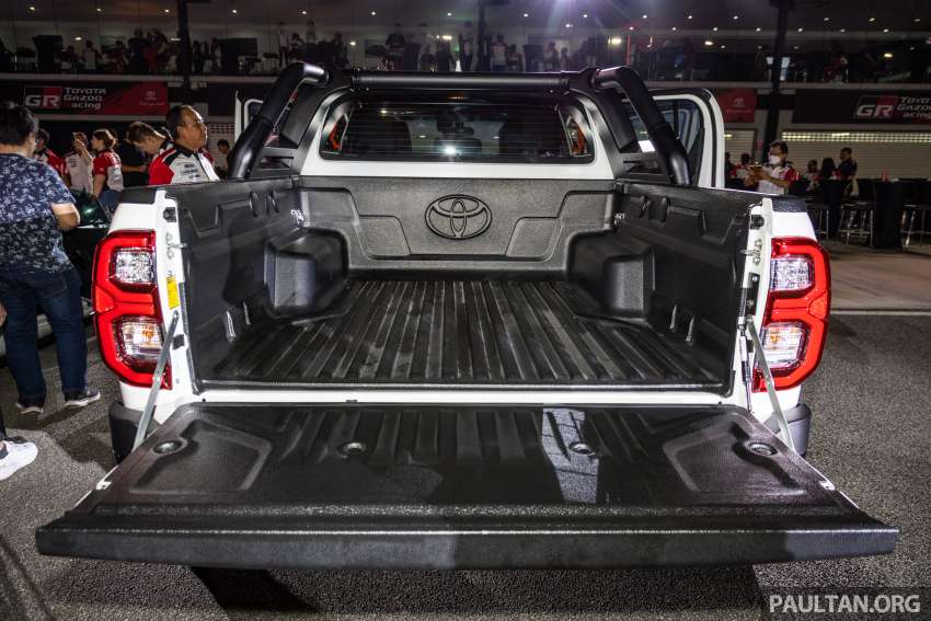 2023 Toyota Hilux GR Sport in Malaysia – monotube dampers, sportier bodykit; same 204 PS 2.8L 1578021