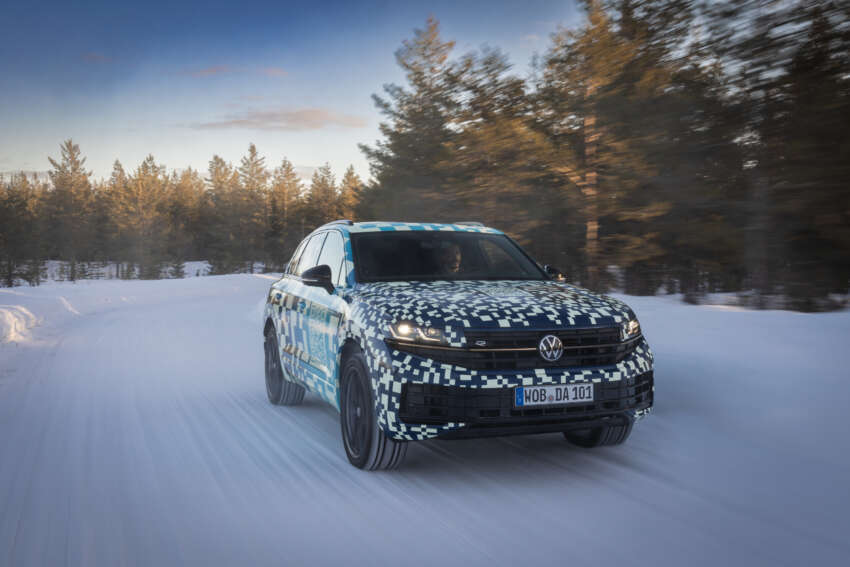 Volkswagen Touareg facelift – 3rd gen update teased 1579054