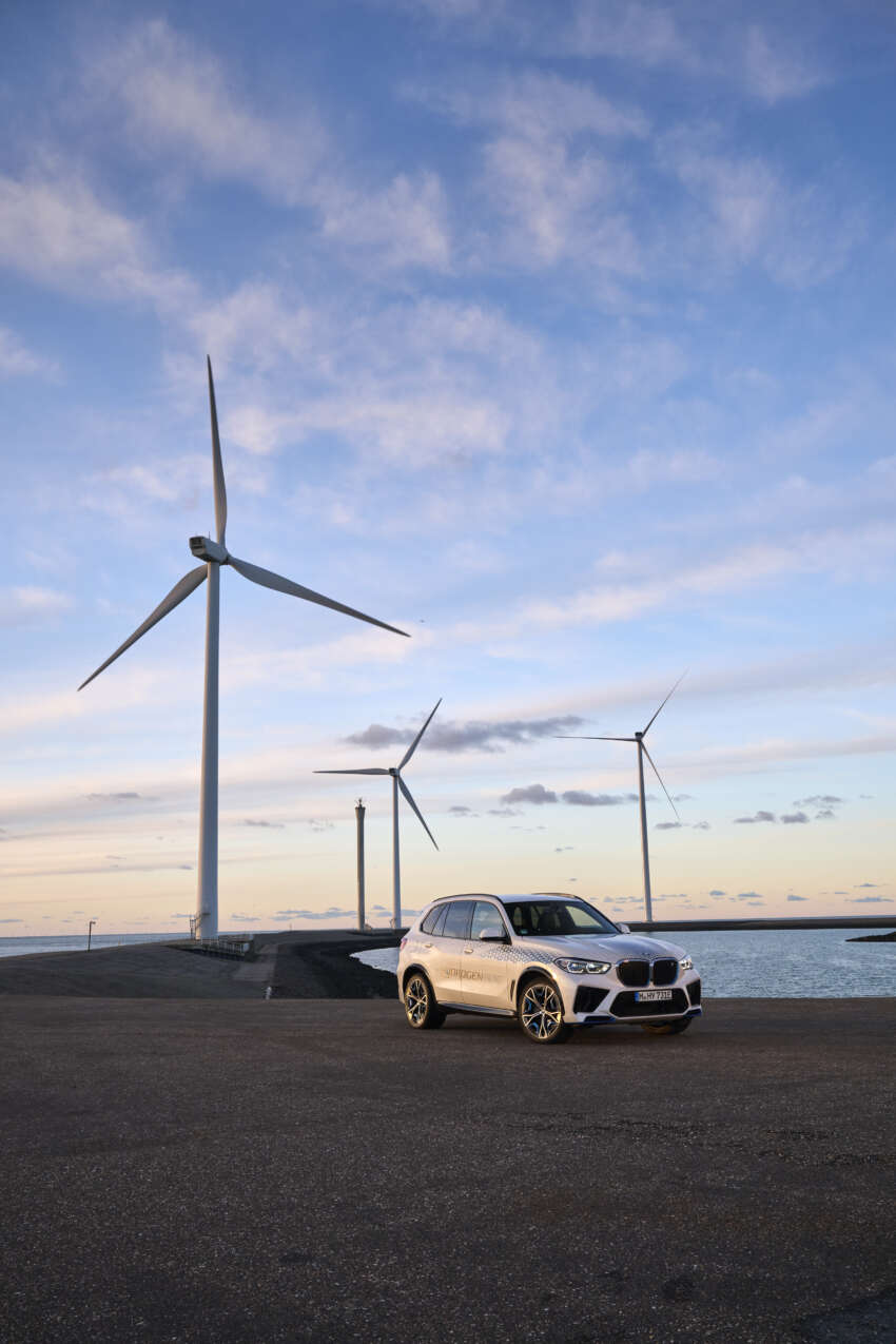 BMW iX5 Hydrogen has 401 hp power, 504 km range 1581865