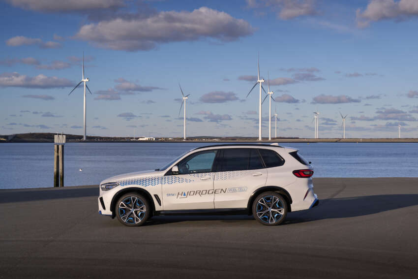 BMW iX5 Hydrogen has 401 hp power, 504 km range 1581820
