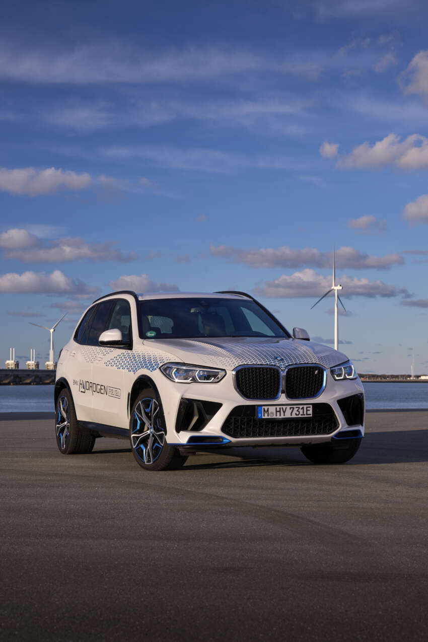 BMW iX5 Hydrogen has 401 hp power, 504 km range 1581827