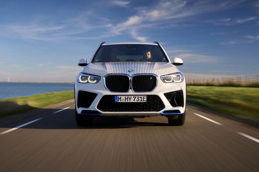 BMW iX5 Hydrogen has 401 hp power, 504 km range 1581830