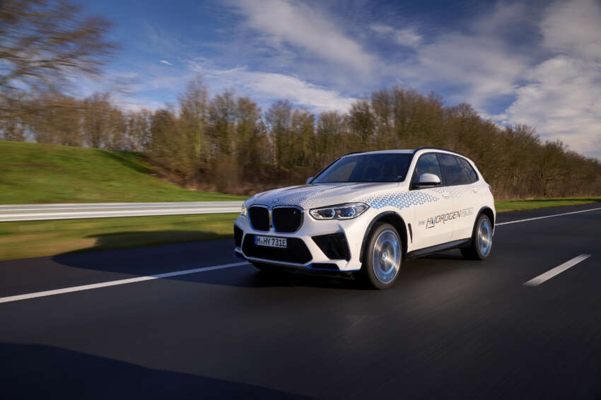 BMW iX5 Hydrogen has 401 hp power, 504 km range 1581836