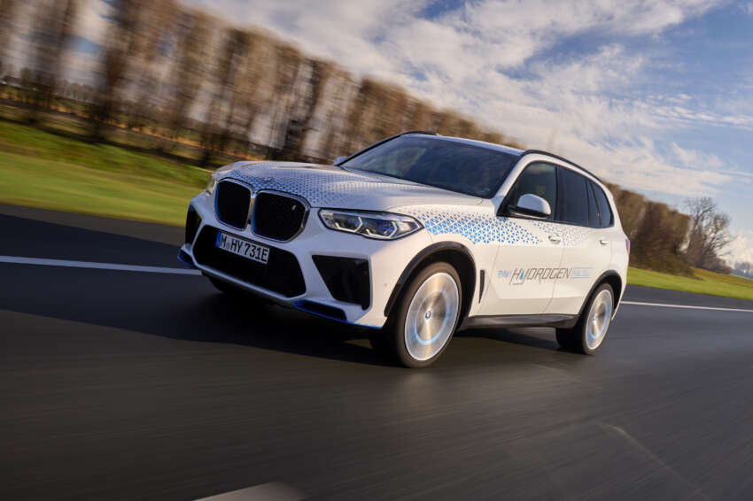 BMW iX5 Hydrogen has 401 hp power, 504 km range 1581846