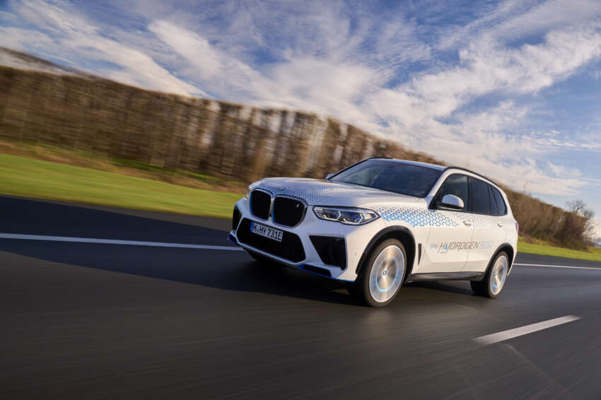 BMW iX5 Hydrogen has 401 hp power, 504 km range 1581849