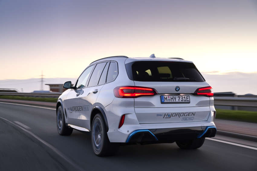 BMW iX5 Hydrogen has 401 hp power, 504 km range 1581889