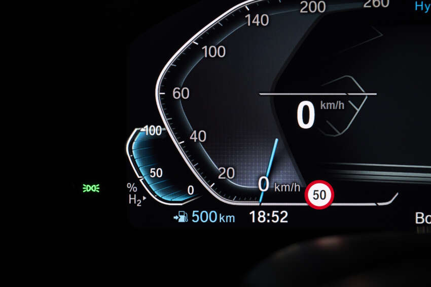 BMW iX5 Hydrogen has 401 hp power, 504 km range 1581854