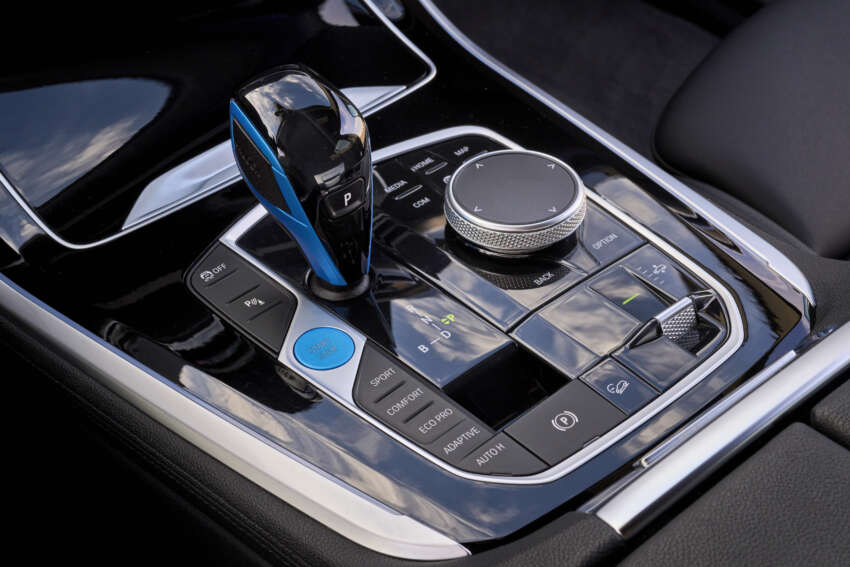 BMW iX5 Hydrogen has 401 hp power, 504 km range 1581806