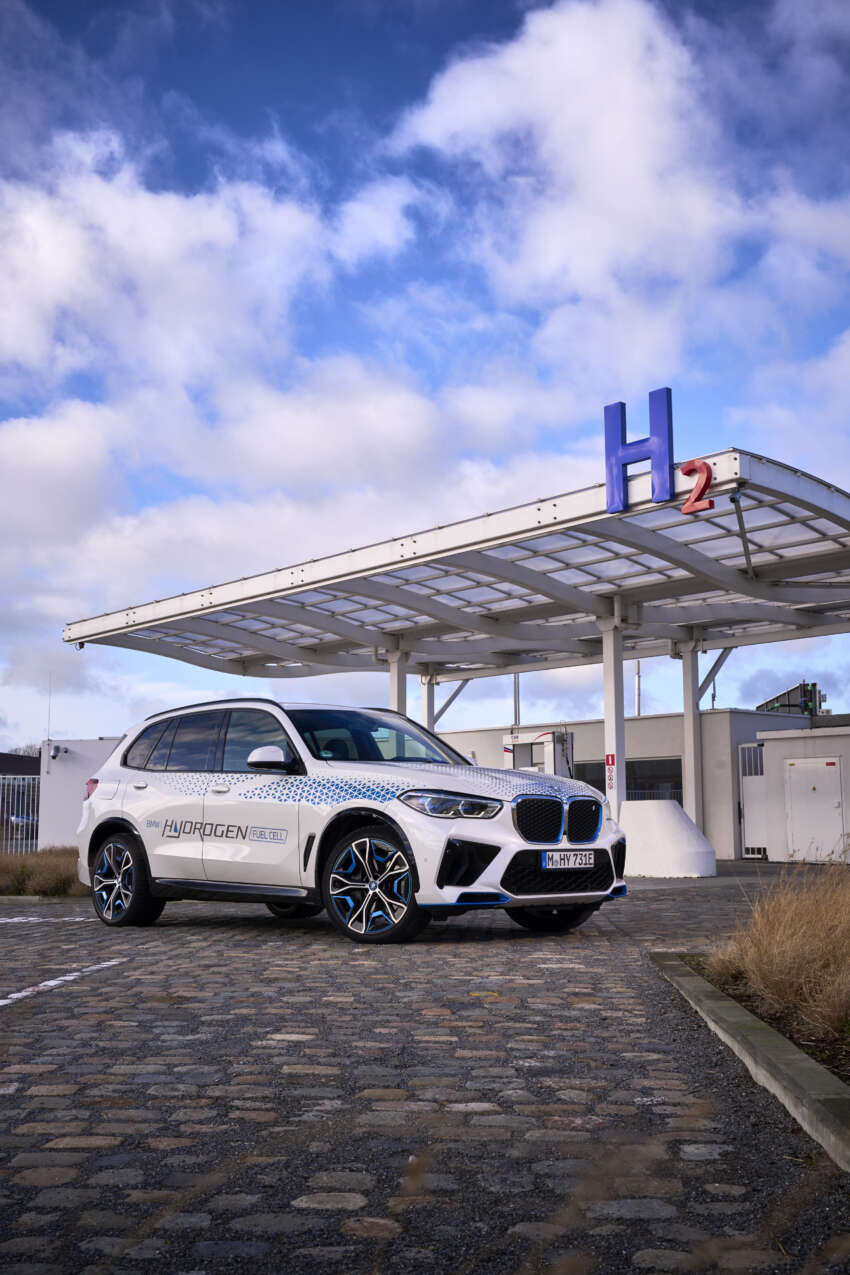 BMW iX5 Hydrogen has 401 hp power, 504 km range 1581853