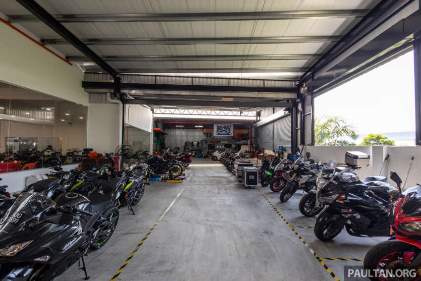 Kawasaki buka pusat 4S di Seksyen 15 Shah Alam 1594734