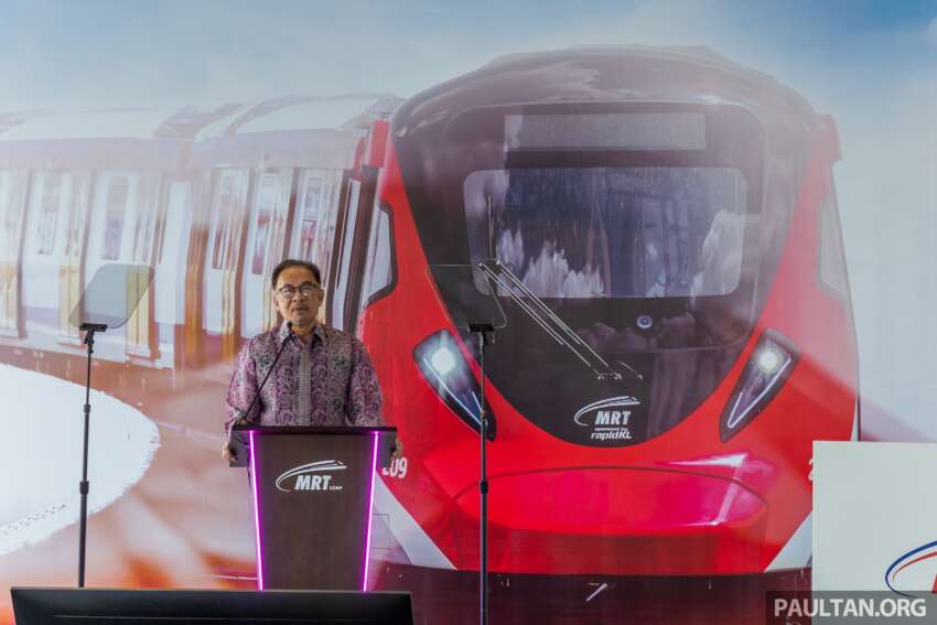 MRT Laluan Putrajaya dilancar, kadar tambang percuma dari jam 3 petang ini hingga 31 Mac 1589280