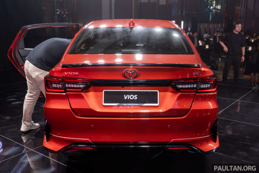 Toyota Vios 2023 baru dilancarkan di Malaysia — 1.5L NA, DNGA, AEB, ACC, harga dari RM89,600 1591704