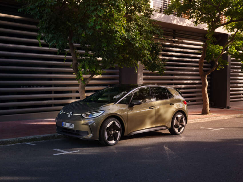 2023 Volkswagen ID.3 facelift debuts – updated styling; 58 and 77 kWh batteries; up to 546 km EV range 1582900