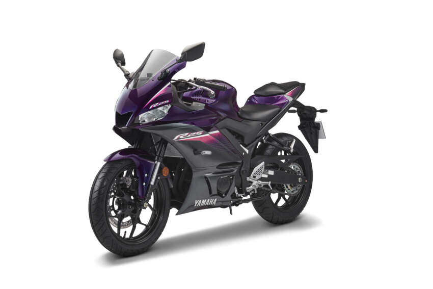 2023 Yamaha R25 gets colour update, RM22,998 1593383