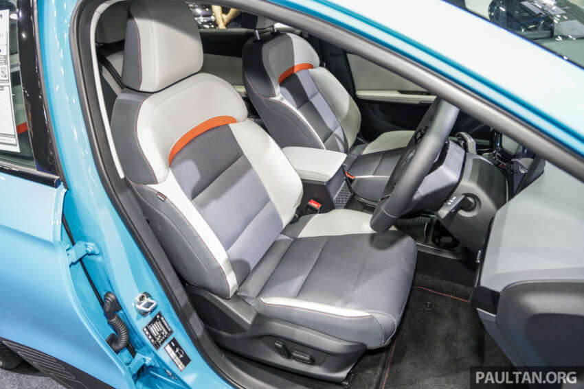 Bangkok 2023: MG 4 Electric, a funky EV hatchback priced below 1m baht – 425 km range, from RM111k 1595456