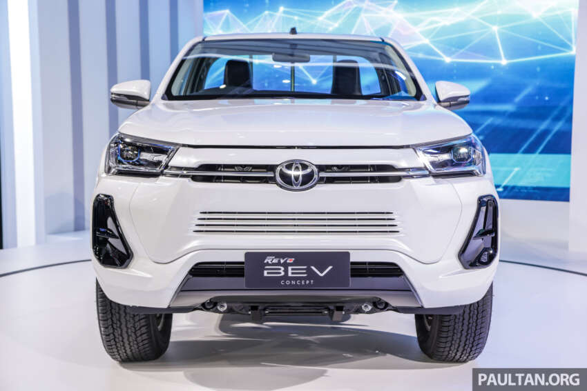Bangkok 2023: Toyota Hilux Revo BEV concept shown as preview for all-electric version of pick-up truck 1592923