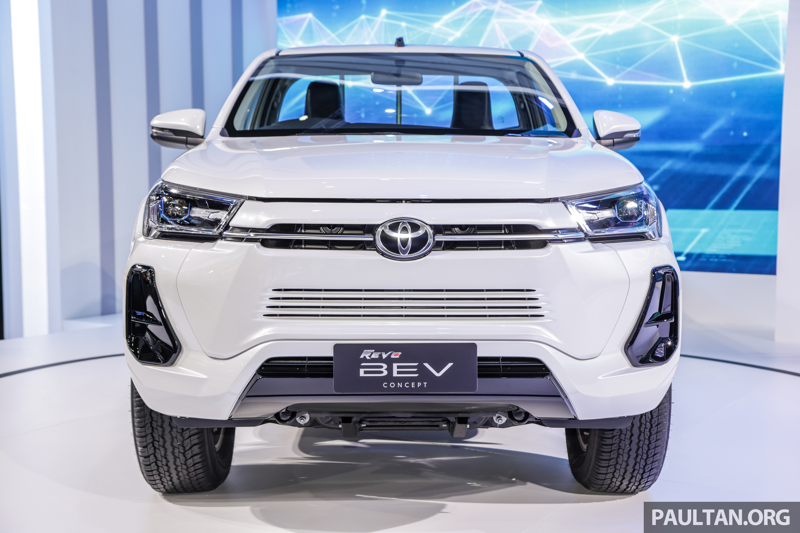 2023_BIMS_Toyota_Revo_BEV_Concept-4.jpg