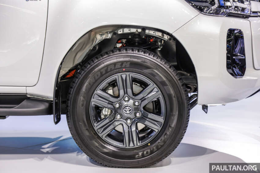 Bangkok 2023: Toyota Hilux Revo BEV concept shown as preview for all-electric version of pick-up truck 1592927