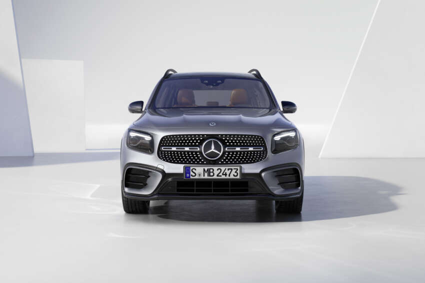2023 X247 Mercedes-Benz GLB facelift debuts – mild-hybrid petrols, latest MBUX, upgraded driver assists Image #1589506