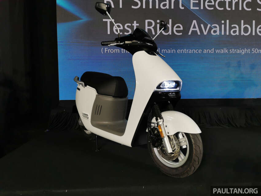 Blueshark R1 and R1 Lite EV scooters launched in Malaysia – up to 110 km range NEDC; from RM7,190 1592502