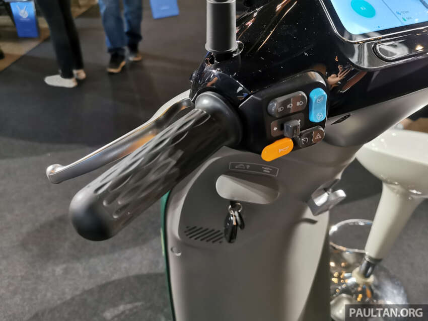Blueshark R1 and R1 Lite EV scooters launched in Malaysia – up to 110 km range NEDC; from RM7,190 1592496