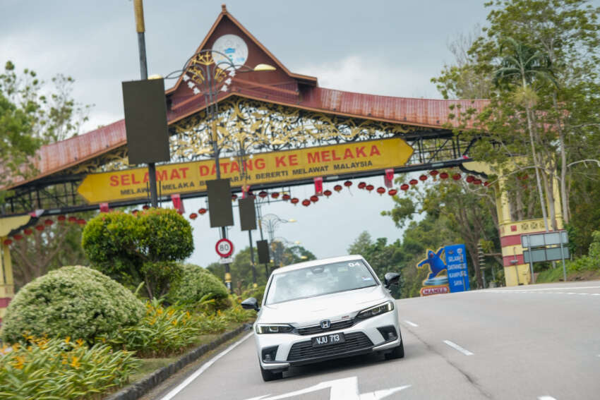 PANDU UJI: Honda Civic RS e:HEV 2023 — lagi power dari versi turbo petrol, bagi lebih penjimatan dan jarak 1584263