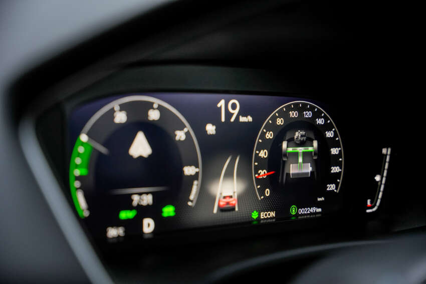 PANDU UJI: Honda Civic RS e:HEV 2023 — lagi power dari versi turbo petrol, bagi lebih penjimatan dan jarak 1584274