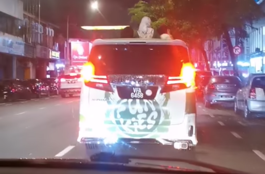 Teens hanging out of Alphard sunroof in Ipoh – police found MPV occupants, now looking for owner of video 1583814