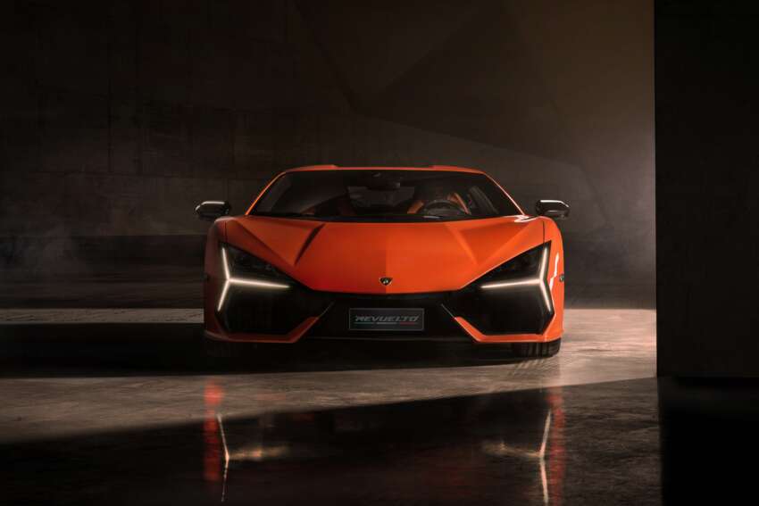 Lamborghini Revuelto debuts – 6.5 litre NA V12 PHEV with 1,015 PS gets new 8DCT, three e-motors, ADAS 1596696