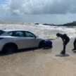 Mazda CX-5 nearly swept out to sea at Johor beach, dragged to safety by cops and local resident’s 4×4