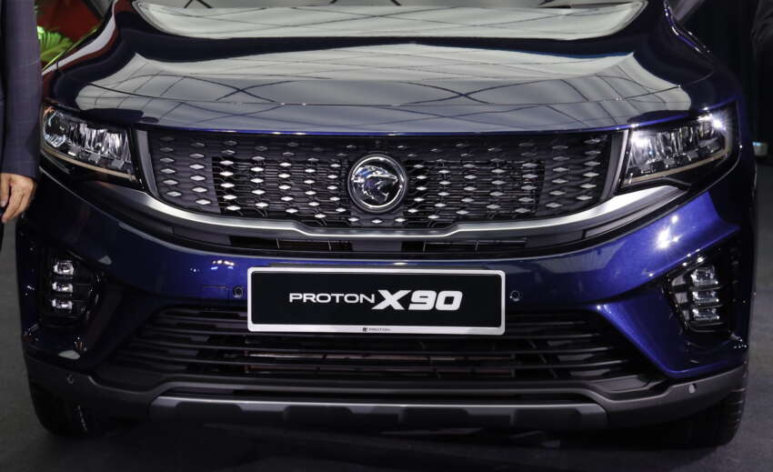 Proton X90 full details – same Geely looks, 48V hybrid, 6 or 7 seats, still no Apple CarPlay or Android Auto 1596442