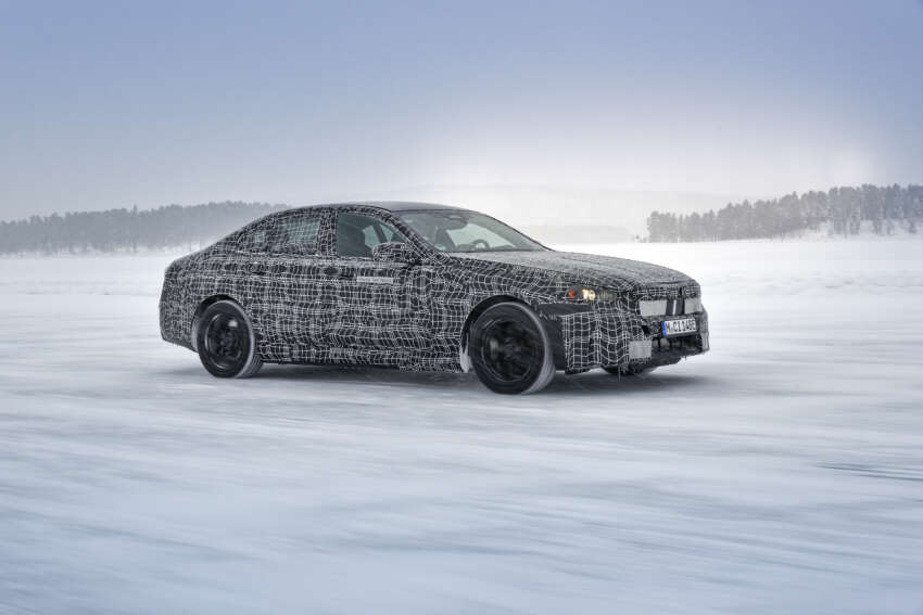 BMW i5 – first ever electric 5 Series teased again during winter tests, completes 3,000 km icy road trip 1596234